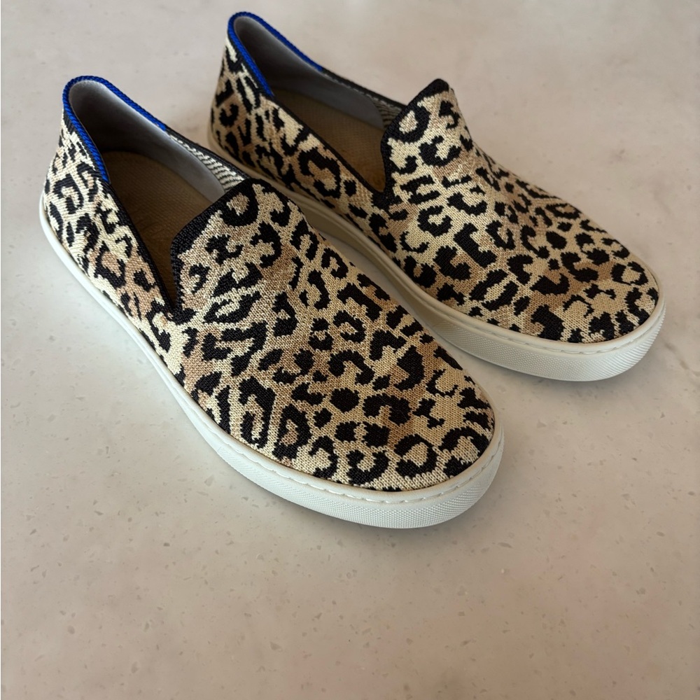 Rothys original slip on sneaker in cheetah. Size 7